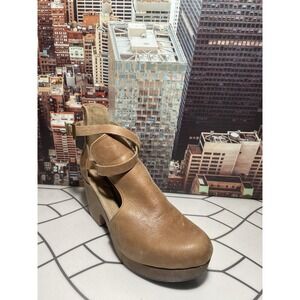Free People Cedar Wood Tan Suede Platform Clogs Size 39  / 8.5